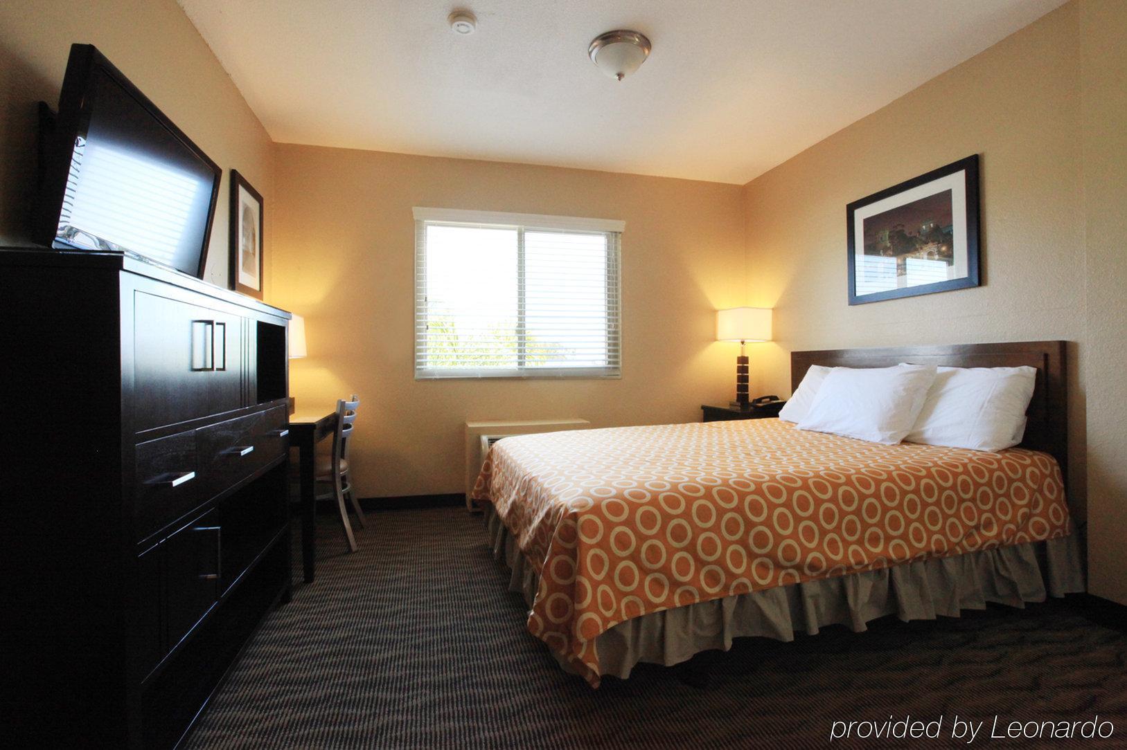 Quality Inn San Diego Downtown North 객실 사진