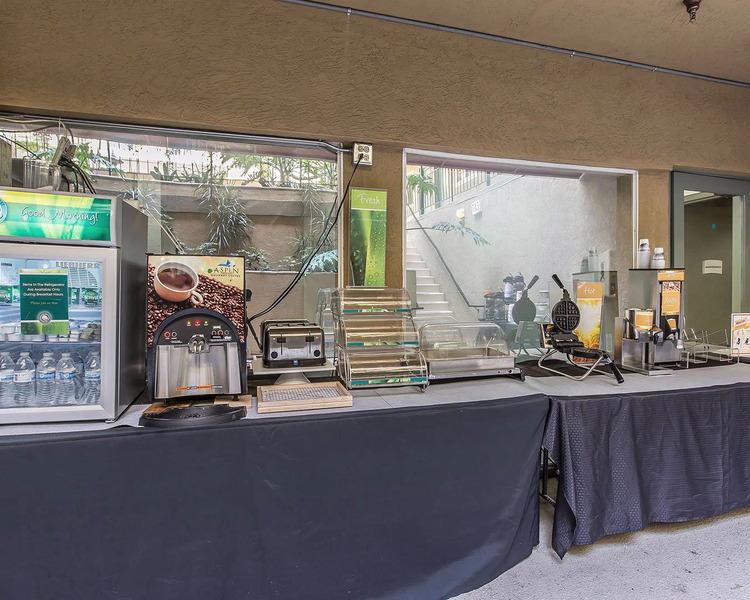 Quality Inn San Diego Downtown North 외부 사진