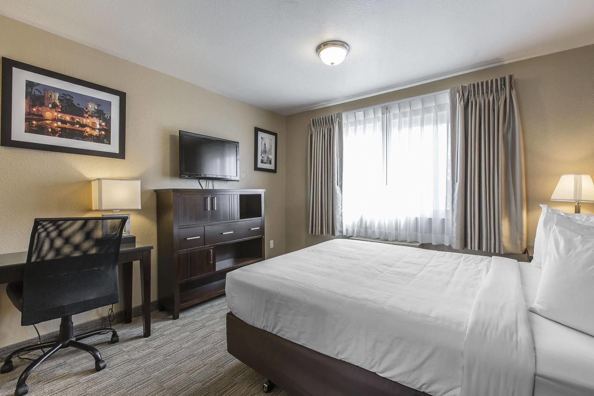 Quality Inn San Diego Downtown North 외부 사진