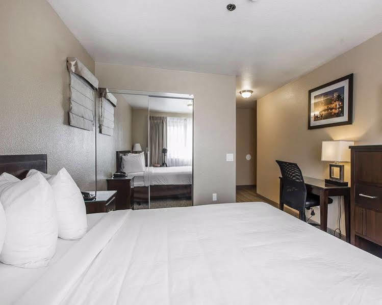 Quality Inn San Diego Downtown North 외부 사진