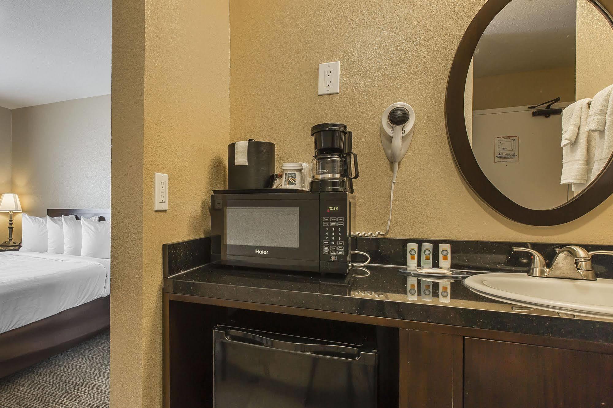 Quality Inn San Diego Downtown North 외부 사진
