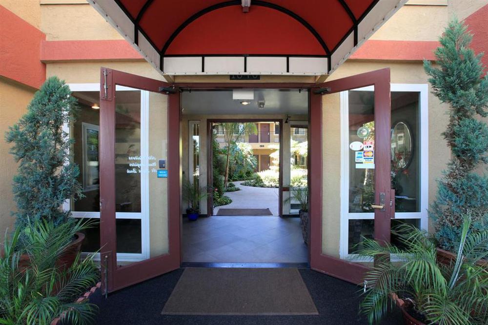 Quality Inn San Diego Downtown North 내부 사진